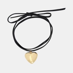 GOLD HEART NECKLACE