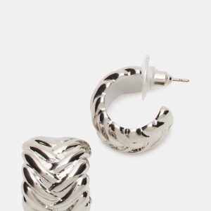 WOVEN HUGGIE EARRINGS SILVER